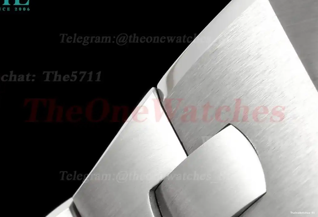 26170ST 42mm Dial Royal SS SS TKF White Oak A7750 Offshore 0418